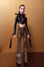 Load image into Gallery viewer, Cropped shirt top with bow and long removable cuffs