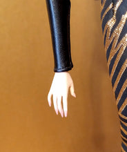 Load image into Gallery viewer, Cropped shirt top with bow and long removable cuffs