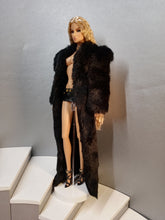 Load image into Gallery viewer, Faux fur black Coat, unisex. For Integrity toys dolls or barbie