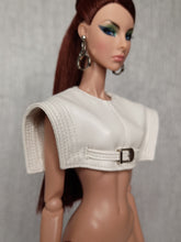 Load image into Gallery viewer, crop top "the it handbag" with metallic front buckle