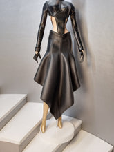 Load image into Gallery viewer, Irregular hem skirt with 2 points, for Integrity toys dolls or barbie
